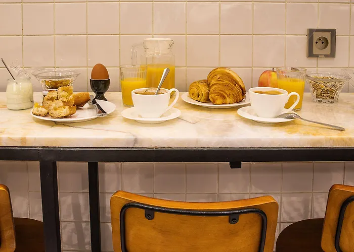 Rose Bourbon Hotel 3*