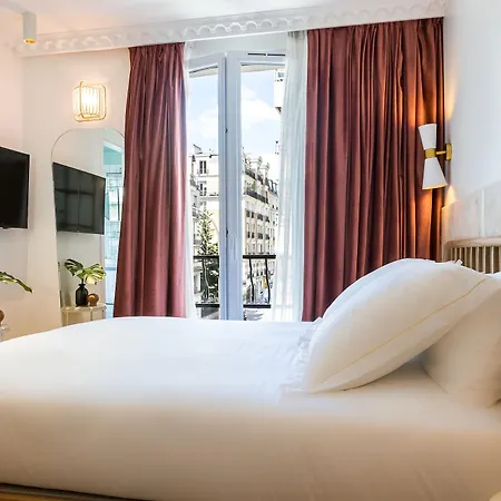 Rose Bourbon Hotel 3*