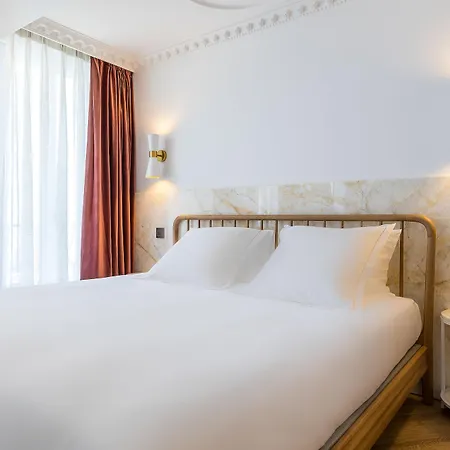 Rose Bourbon Hotel 3*