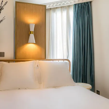 Rose Bourbon Hotel Paris