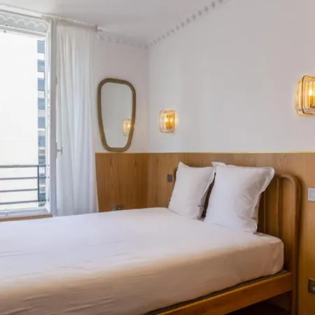 Rose Bourbon Hotel