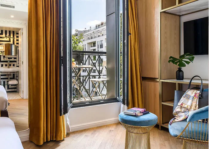 Hotell Rose Bourbon 3*