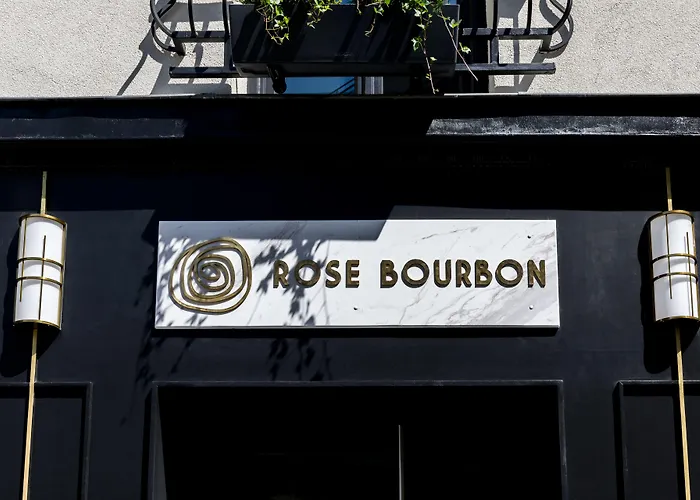 Rose Bourbon 3*