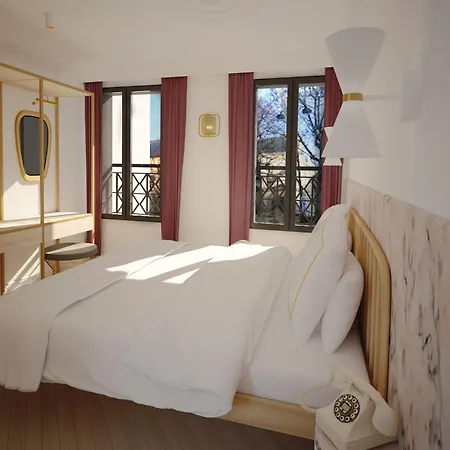 Rose Bourbon Hotel 3*