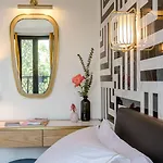 Rose Bourbon Hotel 3*