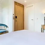 Rose Bourbon 3*